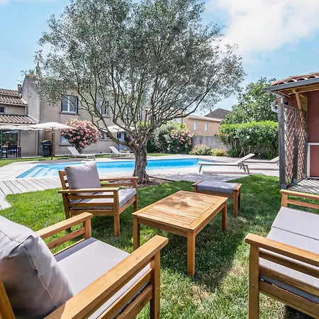 Cozy In With Heated Swimming Pool *